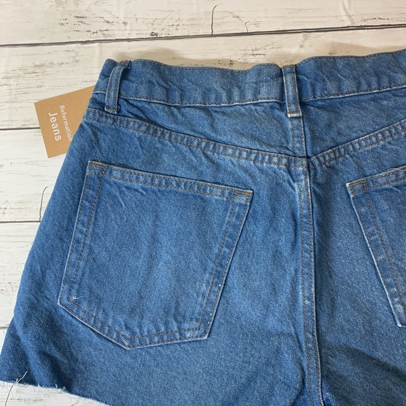 Reformation Dixie high rise jean short MYKONOS 25 - Picture 9 of 10